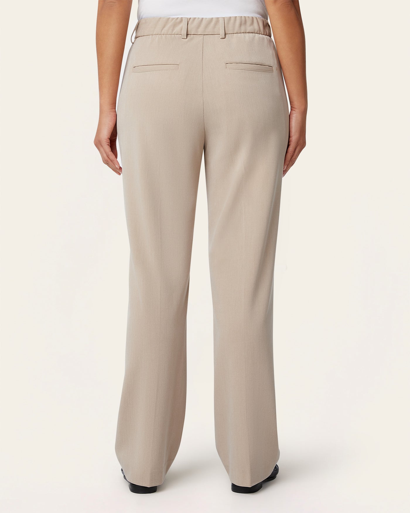 Signature Suit - Sand