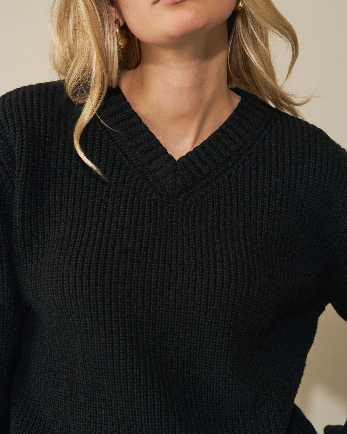 Heavy Seawool V-neck - Black
