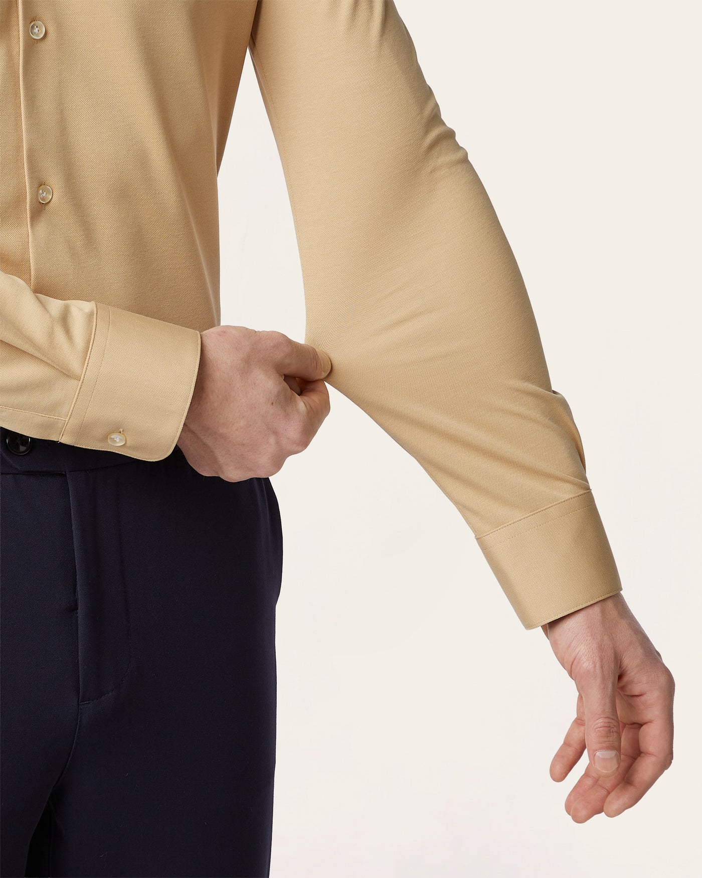 Knitted non-iron shirt Sand