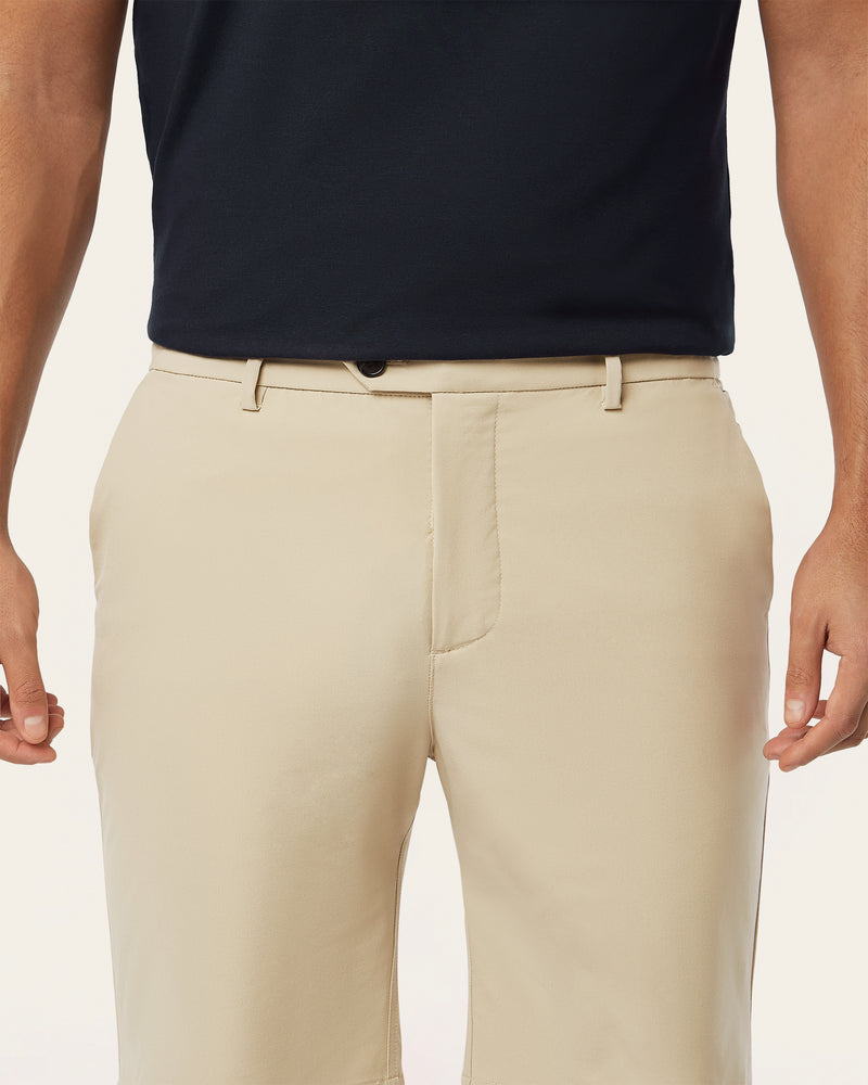 Light-weight shorts sand